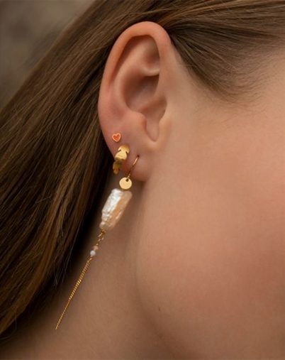 Stine A - Petit Love Heart Enamel Single Ørering - Red Coral/Guldfarvet 